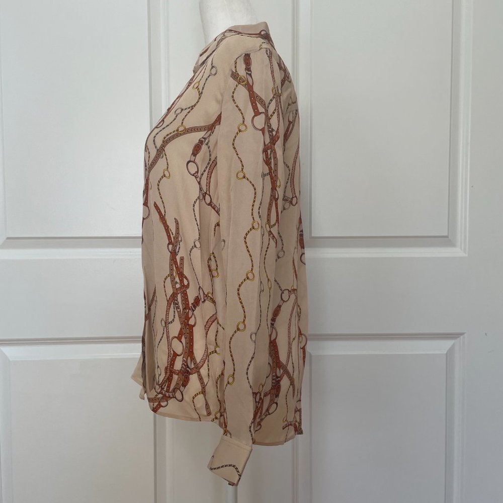 Nina Belt Print Silk Blouse from L'AGENCE - Picture 6 of 9